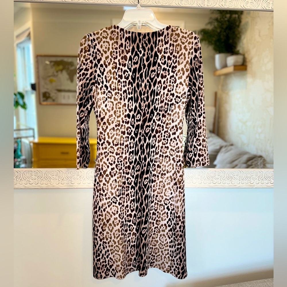 NWOT Calvin Klein Leopard Wrap Dress w/ Side Gold Accent, 3/4 Length Sleeves, S - Picture 4 of 13